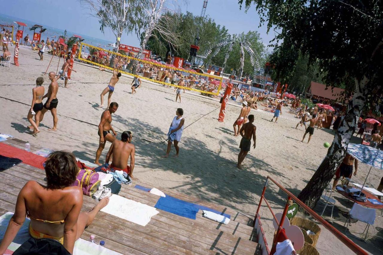 Apartment In Siofok/Balaton 19854 Екстериор снимка