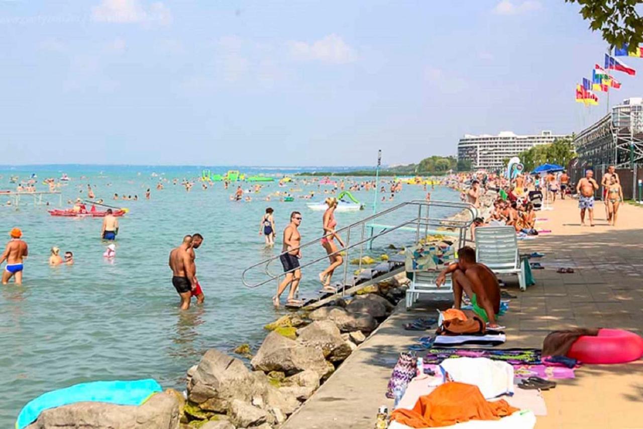 Apartment In Siofok/Balaton 19854 Екстериор снимка